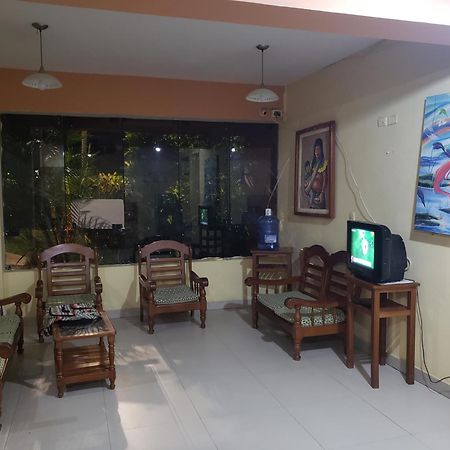 Hostal El Puerto Yurimaguas Bagian luar foto