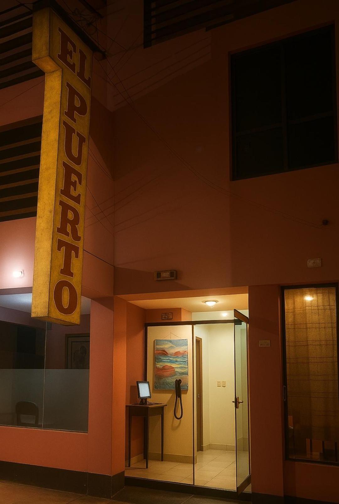 Hostal El Puerto Yurimaguas Bagian luar foto