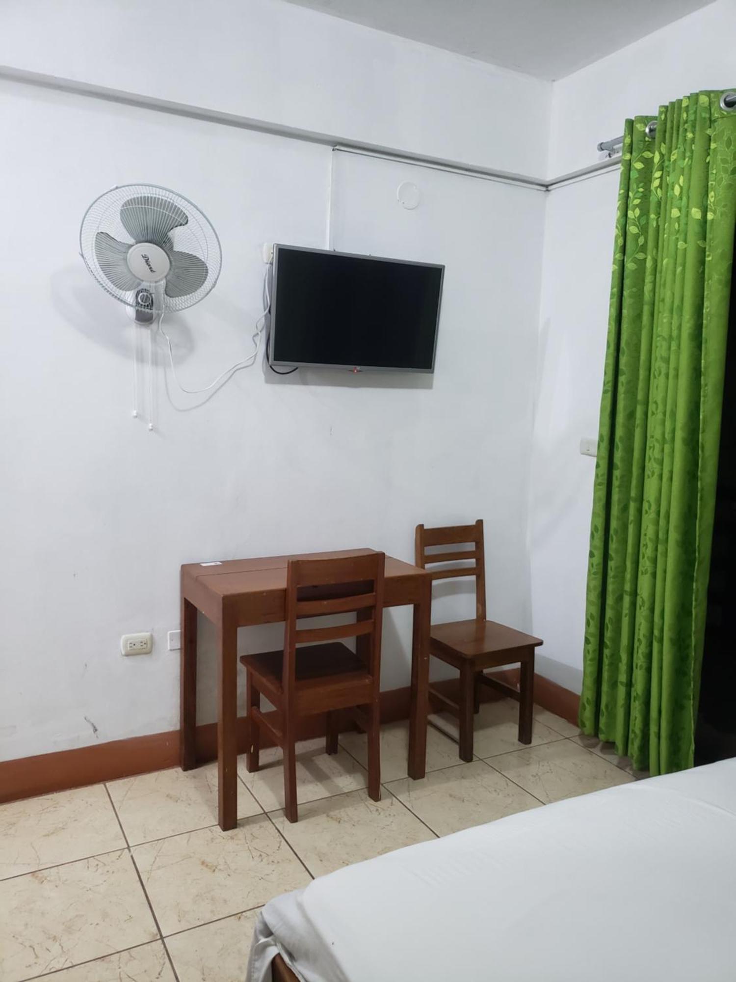 Hostal El Puerto Yurimaguas Bagian luar foto
