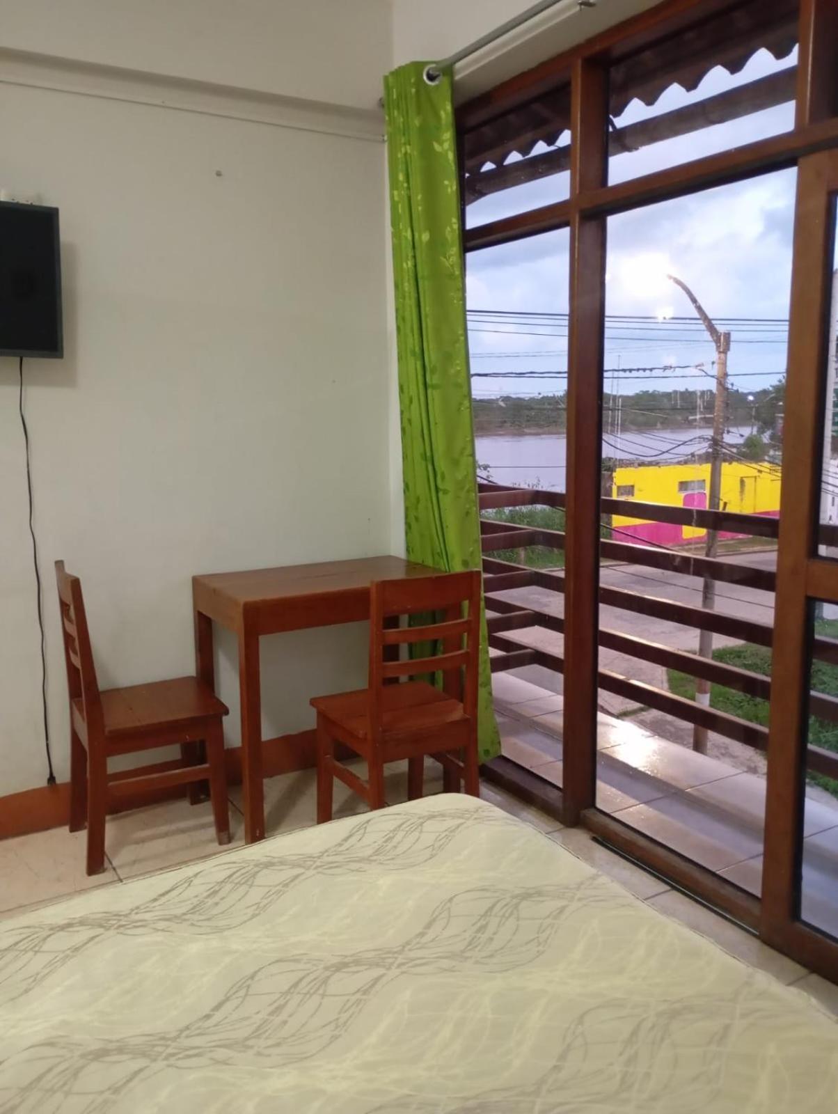 Hostal El Puerto Yurimaguas Bagian luar foto