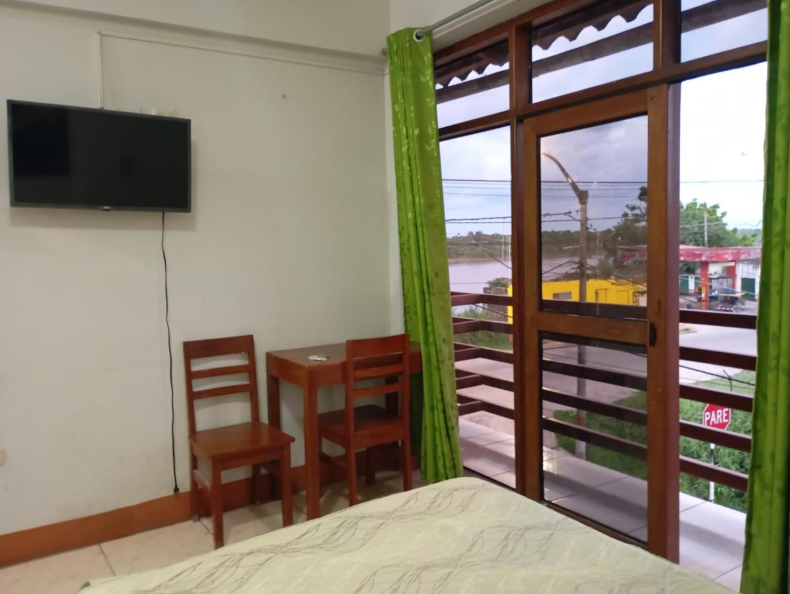 Hostal El Puerto Yurimaguas Bagian luar foto