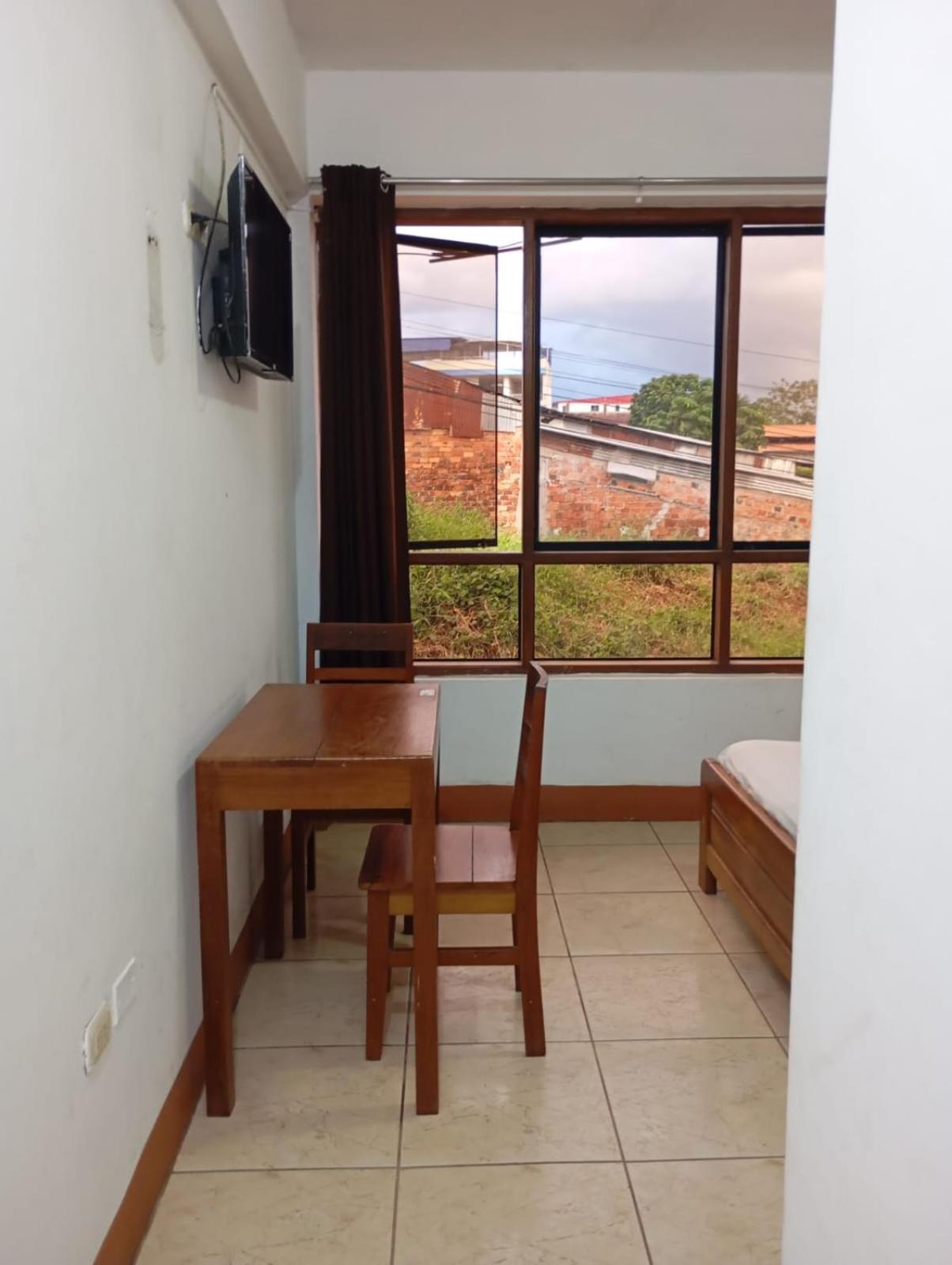 Hostal El Puerto Yurimaguas Bagian luar foto